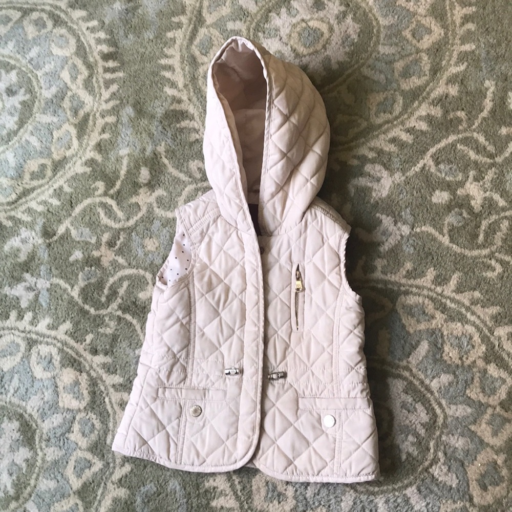 Zara girls cream hooded vest